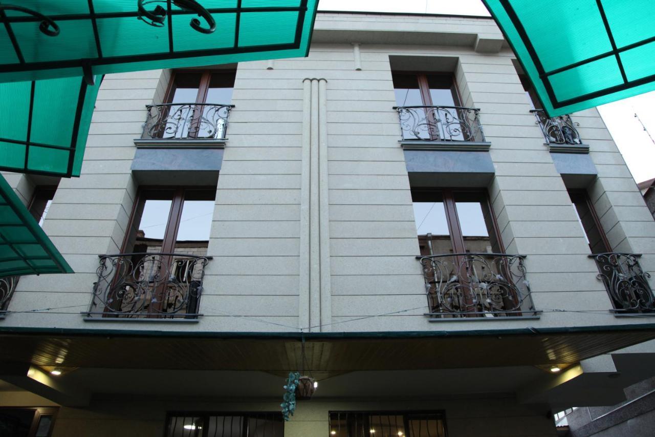 Daniel Boutique Hotel Yerevan Exterior photo